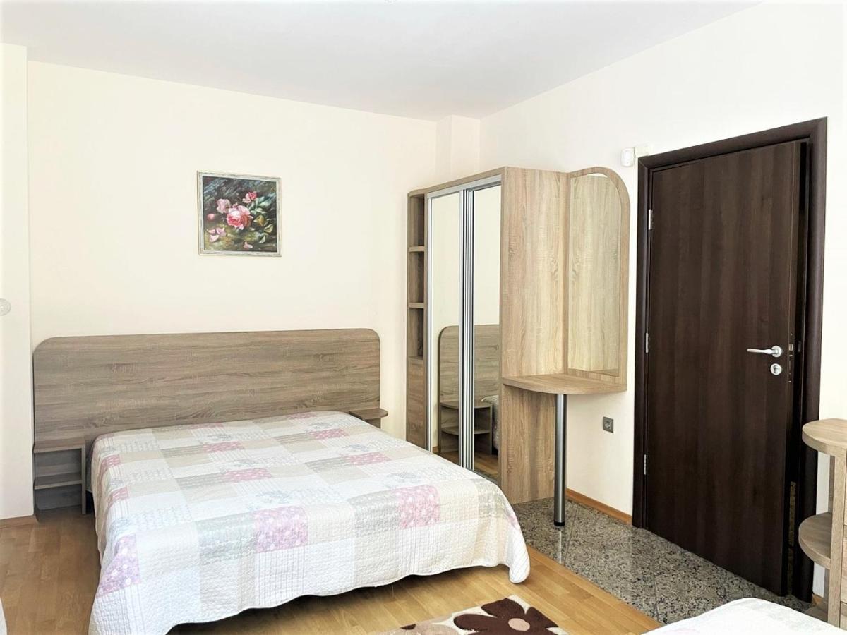 Комплекс Орлово Гнездо Beli Iskar Exteriér fotografie