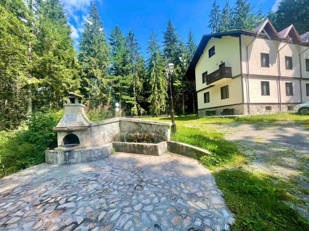 Комплекс Орлово Гнездо Beli Iskar Exteriér fotografie