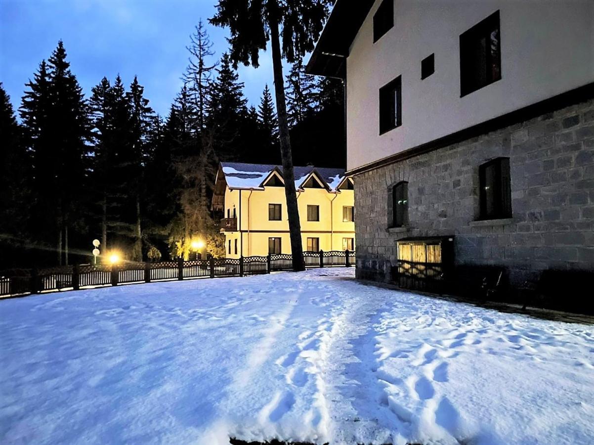 Комплекс Орлово Гнездо Beli Iskar Exteriér fotografie